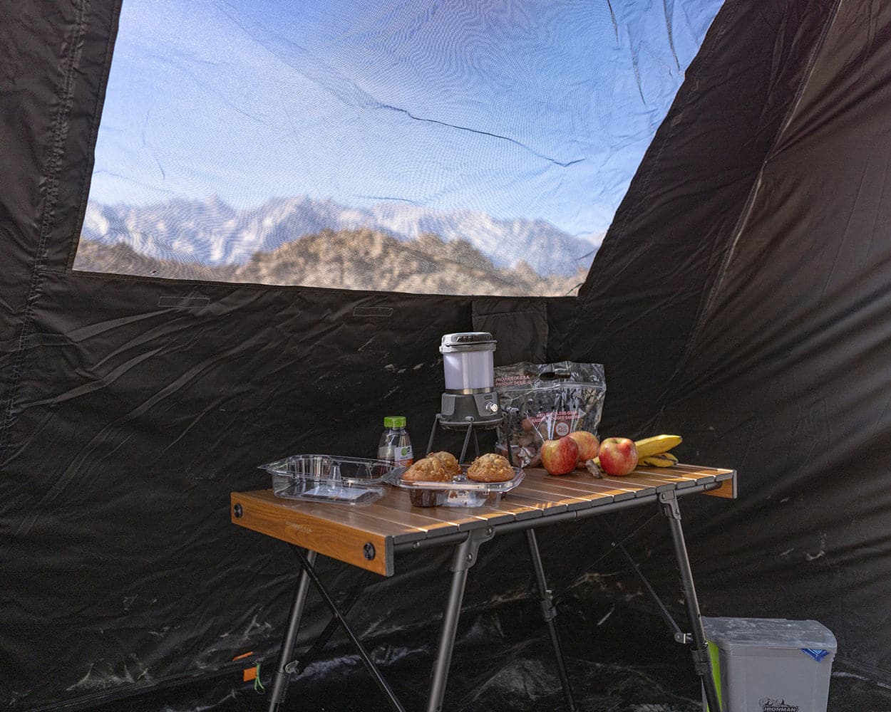 Room DeltaWing 180° Awning